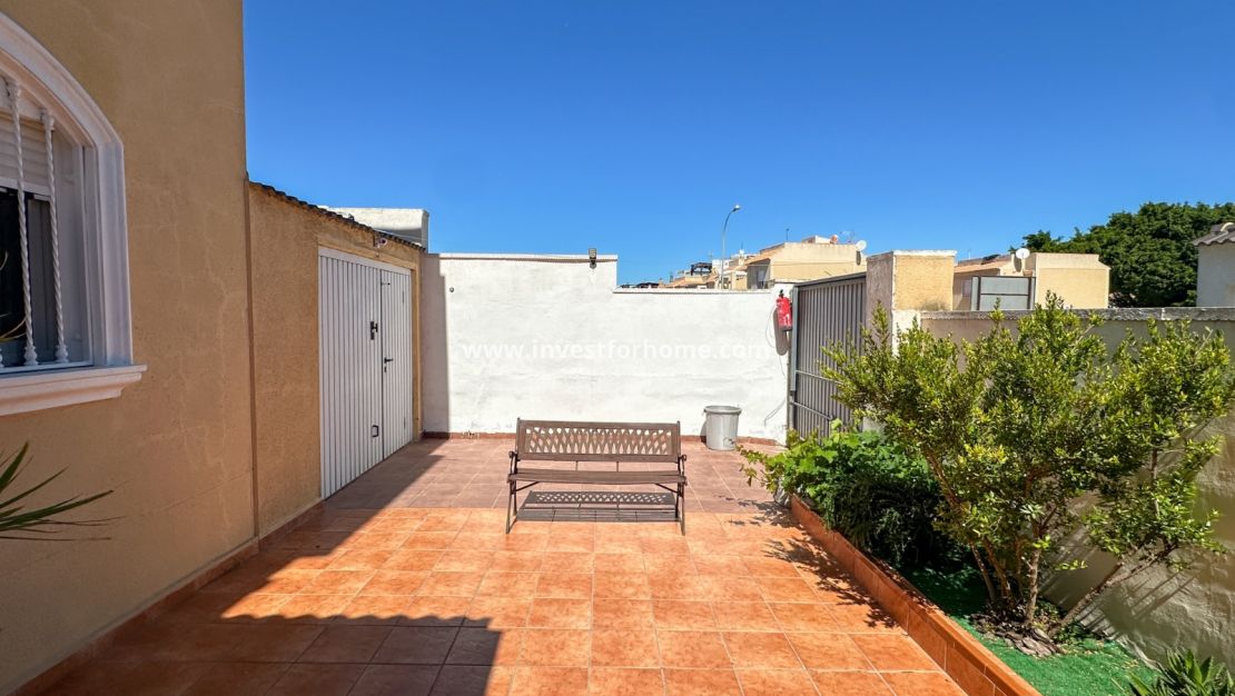 Vente - Villa - Torrevieja - Nueva Torrevieja