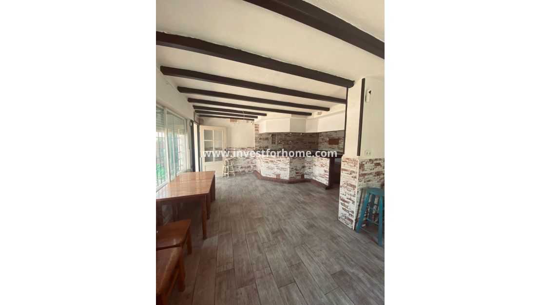 Vente - Villa - Torrevieja - Parque Acuático - Sector 25