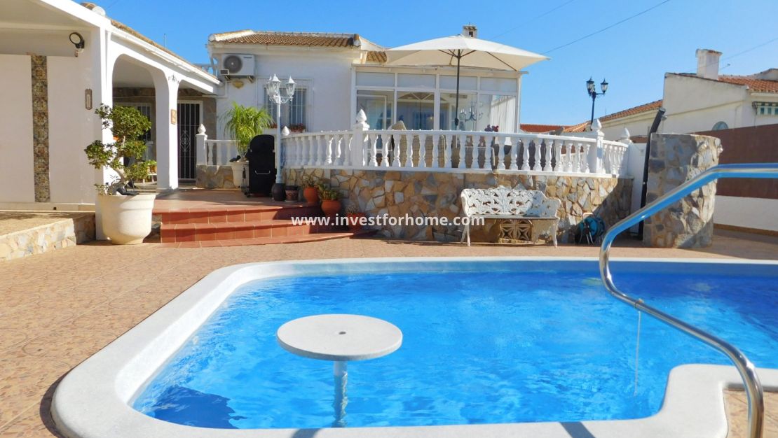 Vente - Villa - Torrevieja - San Luis