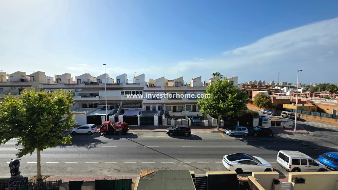 Vente - Villa - Torrevieja - Sector 25