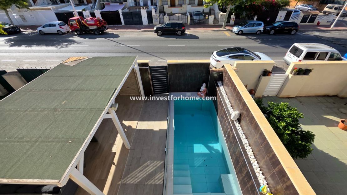Vente - Villa - Torrevieja - Sector 25