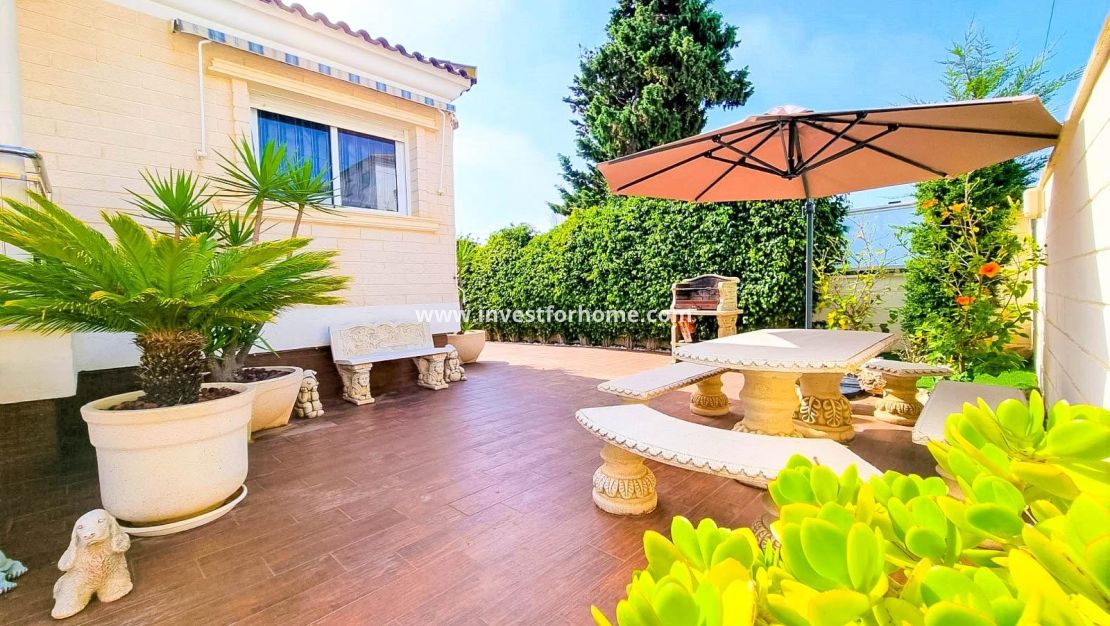 Vente - Villa - Torrevieja - Torrelamata - La Mata