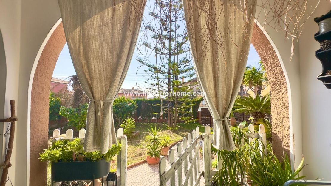 Vente - Villa - Torrevieja - Torrelamata - La Mata