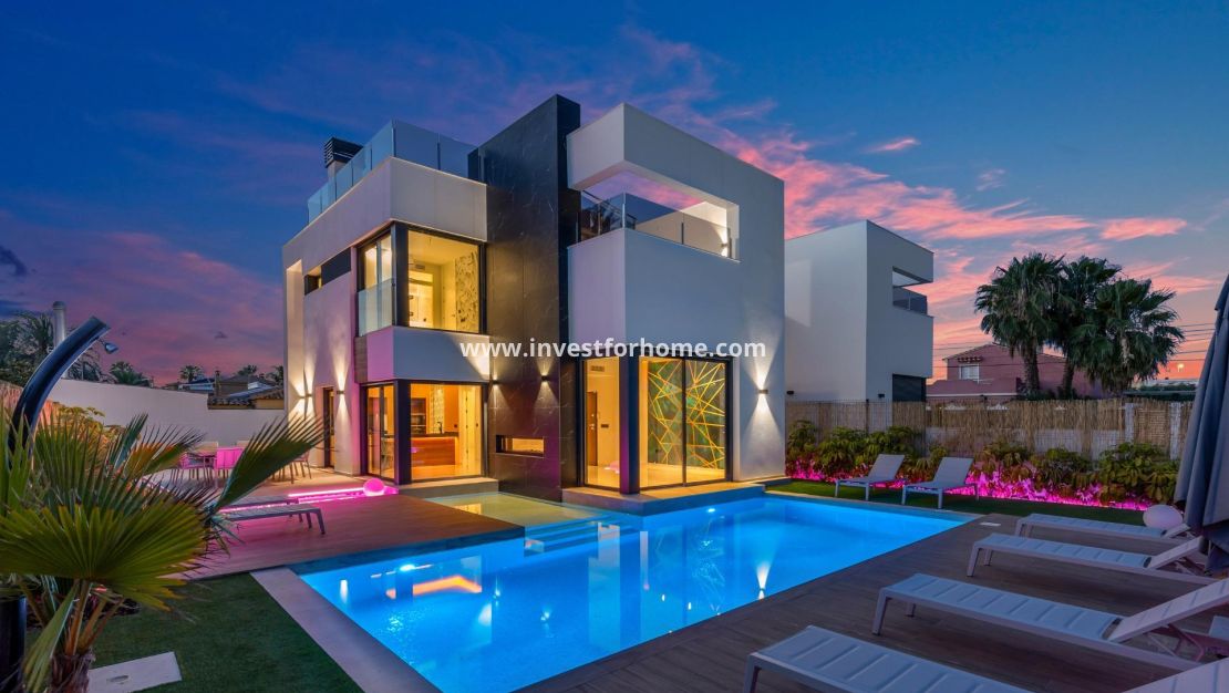 Vente - Villa - Torrevieja - Torreta Florida