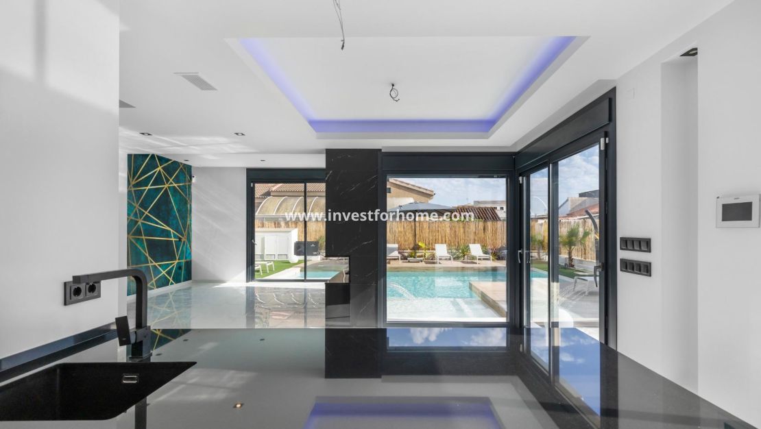 Vente - Villa - Torrevieja - Torreta Florida