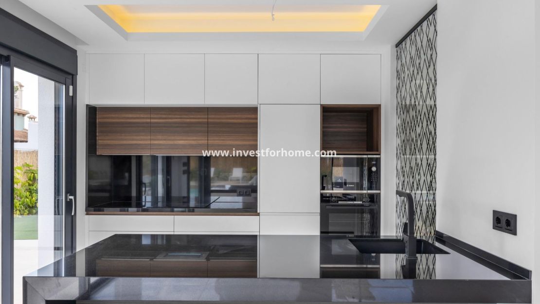 Vente - Villa - Torrevieja - Torreta Florida