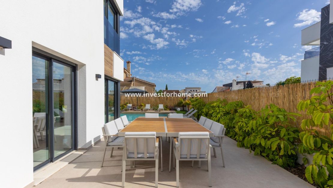 Vente - Villa - Torrevieja - Torreta Florida