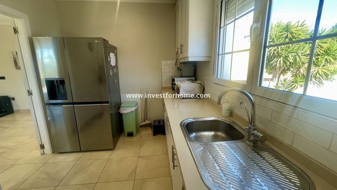 Vente - Villa - Urb. La Marina - Inland