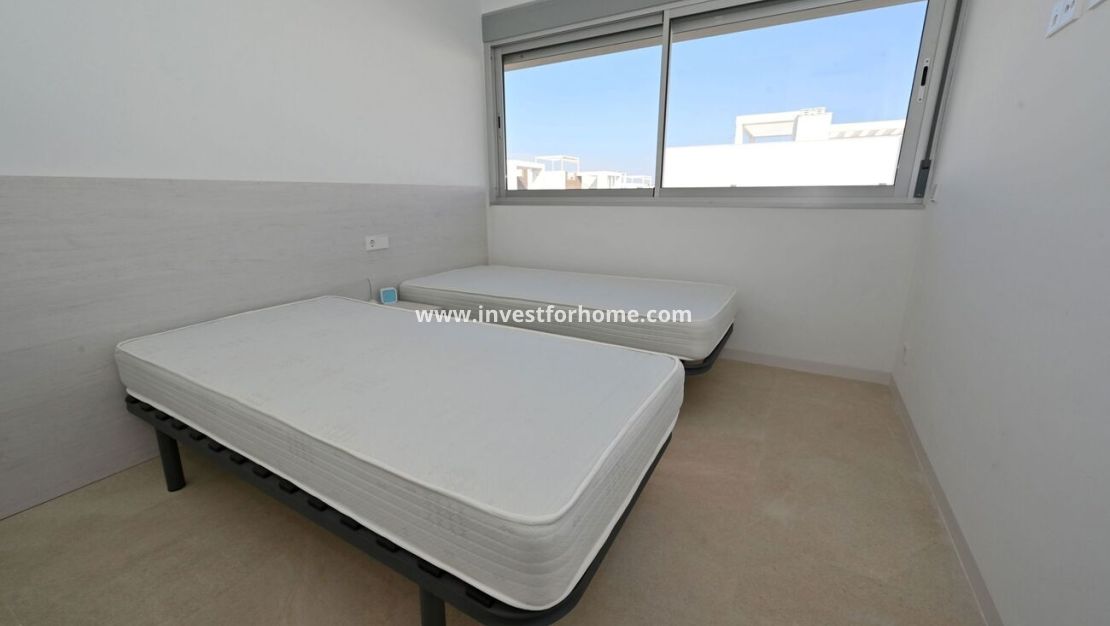 Verkoop - Apartment Penthouse - Torrevieja - Costa Blanca