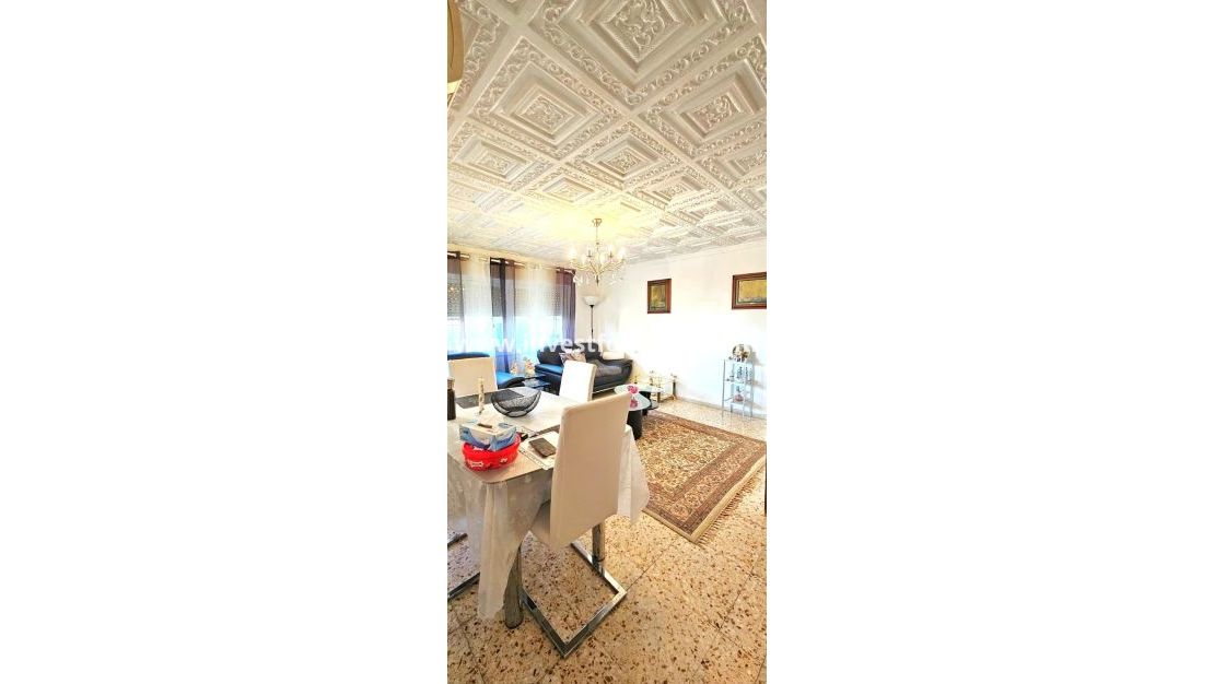 Verkoop - Appartement - Bigastro - Comunidad Valenciana