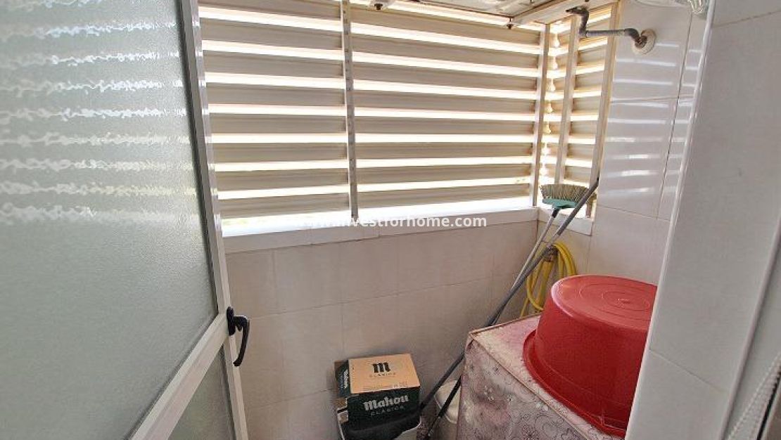 Verkoop - Appartement - Guardamar del Segura - Avenida del Puerto