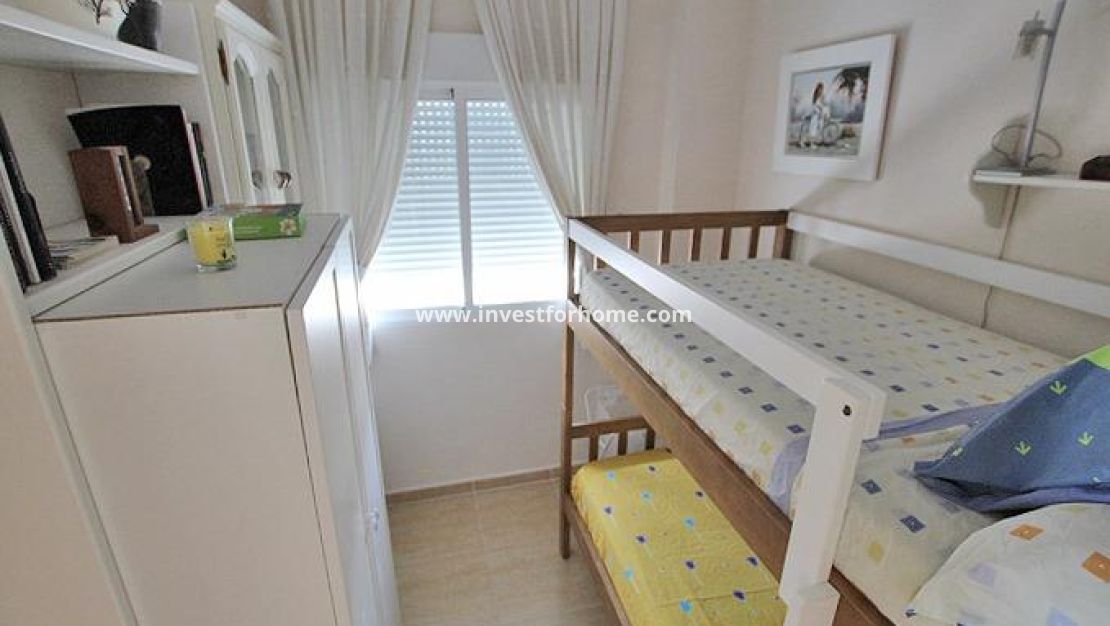 Verkoop - Appartement - Guardamar del Segura - Avenida del Puerto