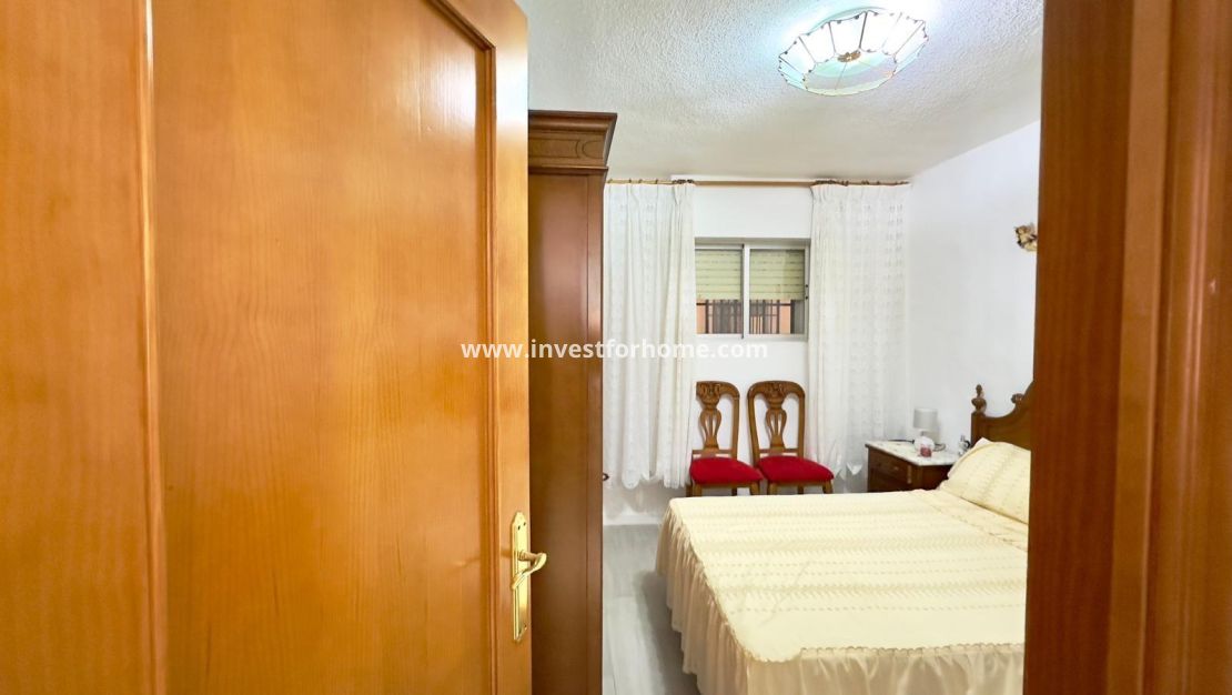 Verkoop - Appartement - Guardamar del Segura - Centro