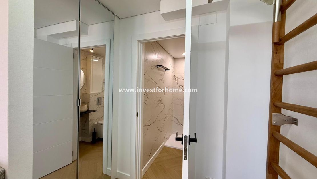 Verkoop - Appartement - Guardamar del Segura - Centro