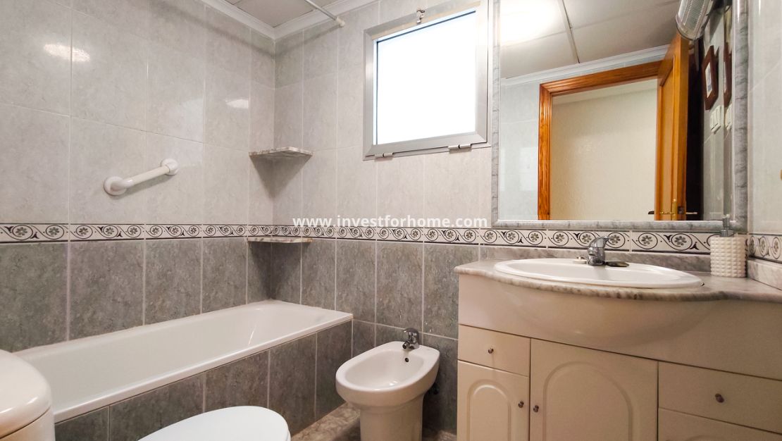 Verkoop - Appartement - Guardamar del Segura - Costa Blanca