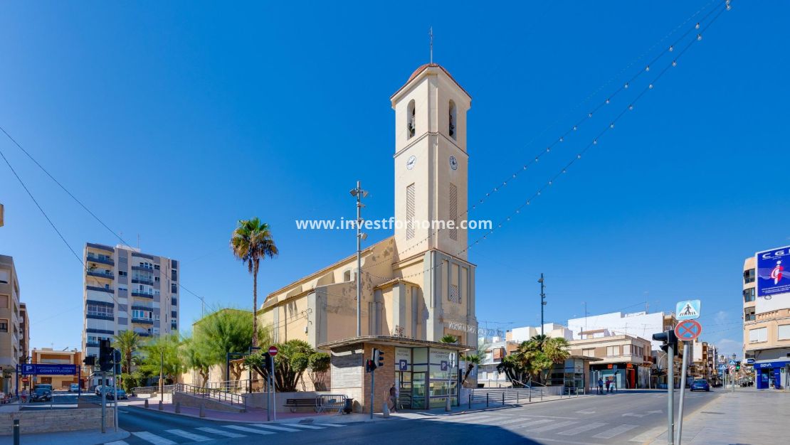 Verkoop - Appartement - Guardamar del Segura - Pueblo