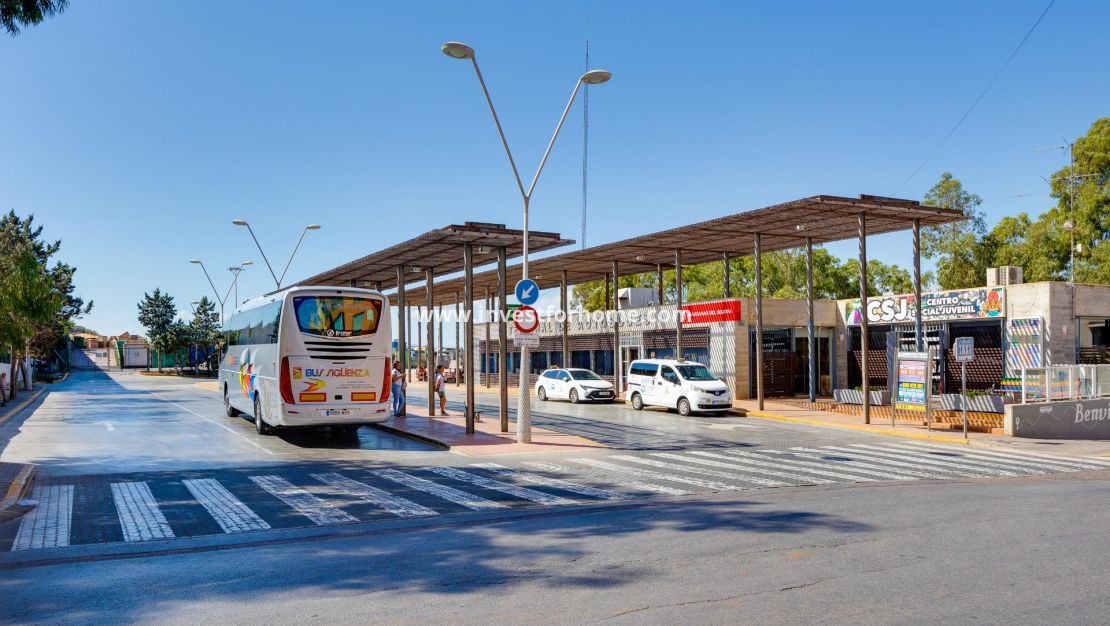 Verkoop - Appartement - Guardamar del Segura - Pueblo