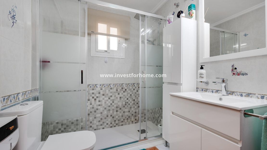 Verkoop - Appartement - Guardamar del Segura - Pueblo