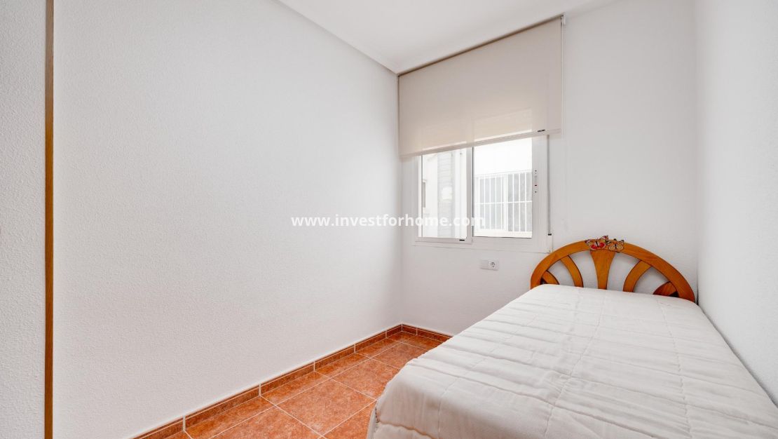 Verkoop - Appartement - Guardamar del Segura - Pueblo
