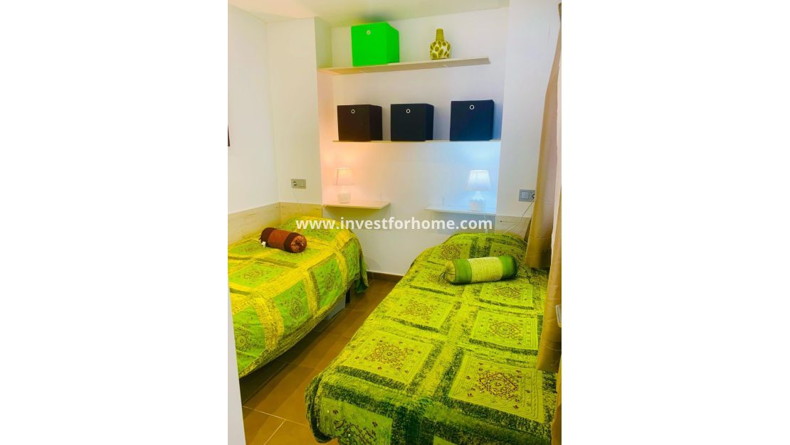 Verkoop - Appartement - Guardamar del Segura - Pueblo
