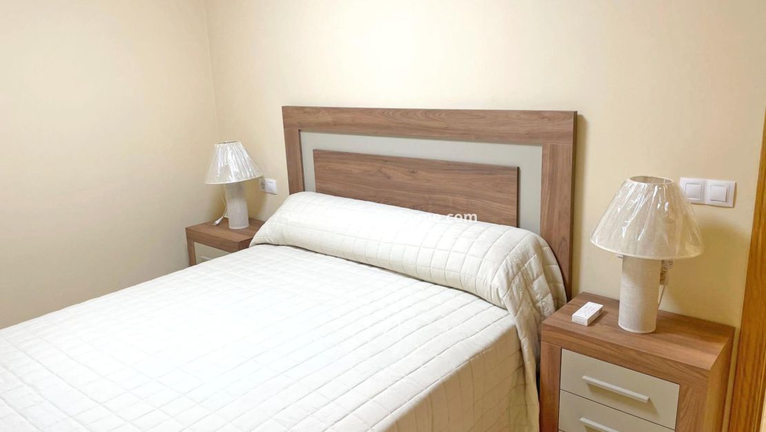 Verkoop - Appartement - Guardamar del Segura - Puerto Deportivo