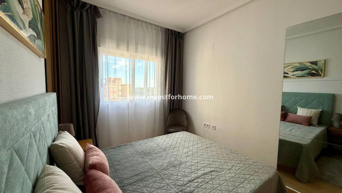 Verkoop - Appartement - Guardamar del Segura - Puerto