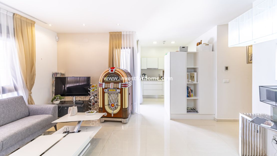 Verkoop - Appartement - Guardamar del Segura