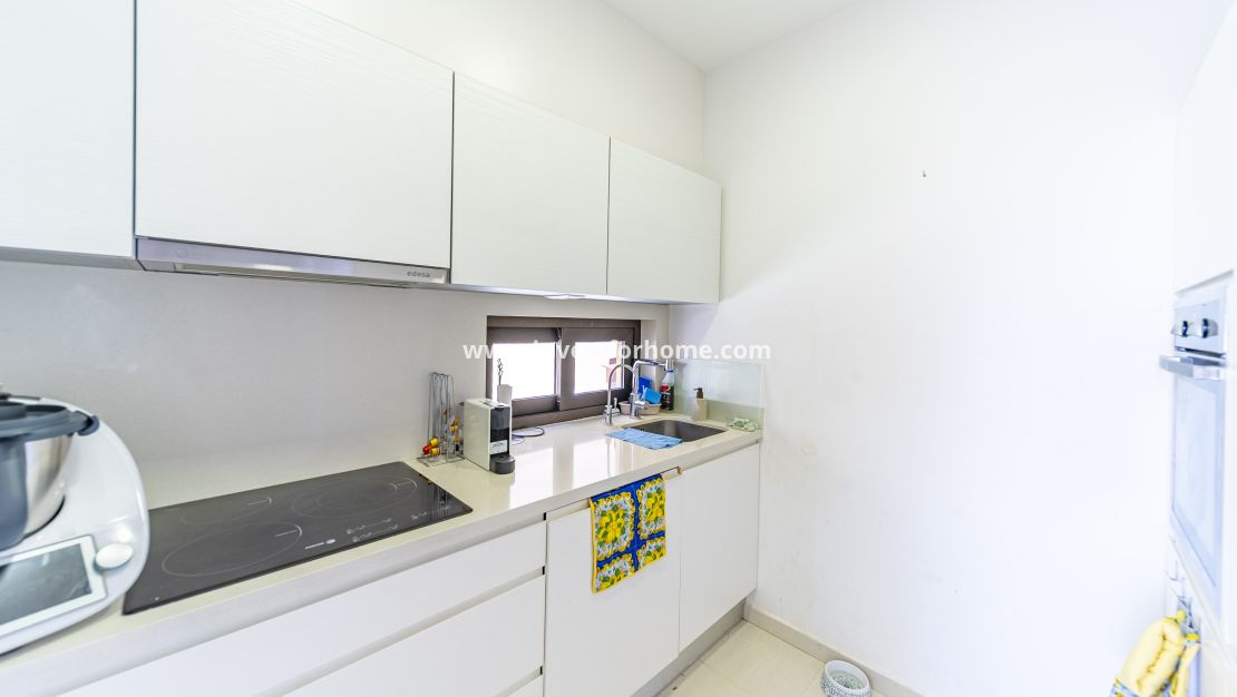 Verkoop - Appartement - Guardamar del Segura