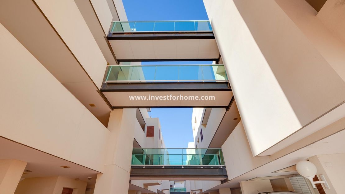 Verkoop - Appartement - Orihuela Costa - Costa Blanca