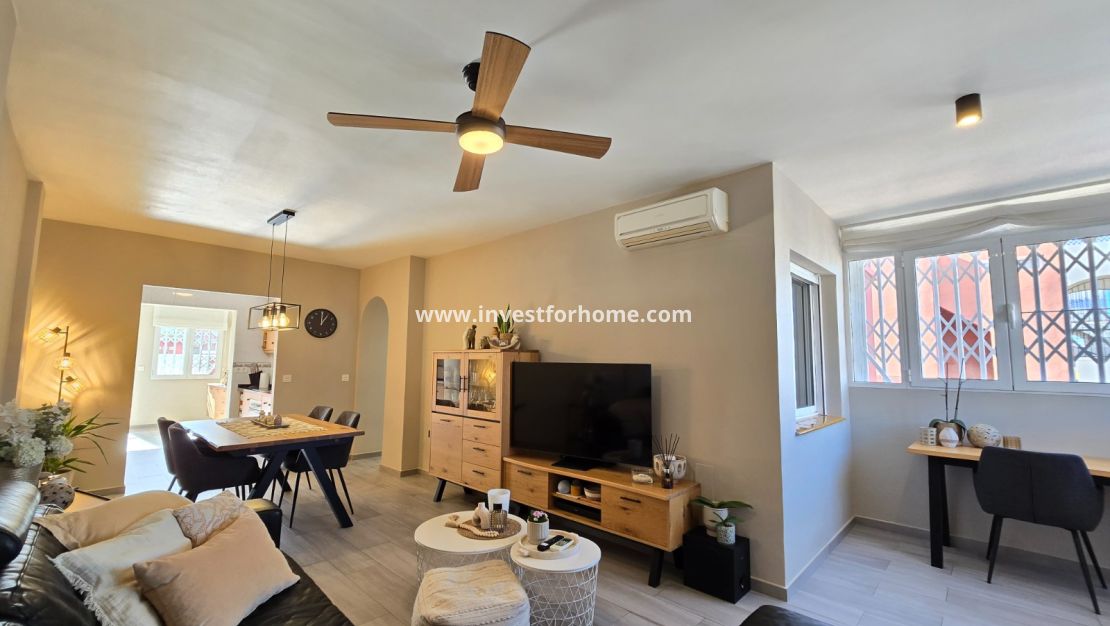 Verkoop - Appartement - Orihuela Costa - Costa Blanca