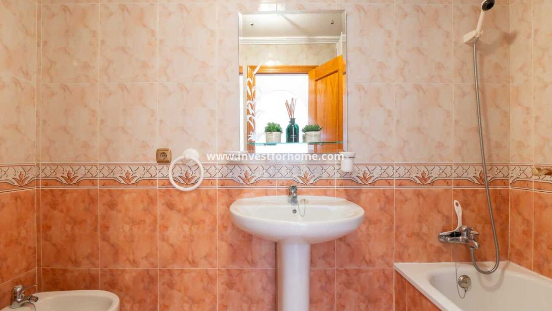 Verkoop - Appartement - Orihuela Costa - Costa Blanca
