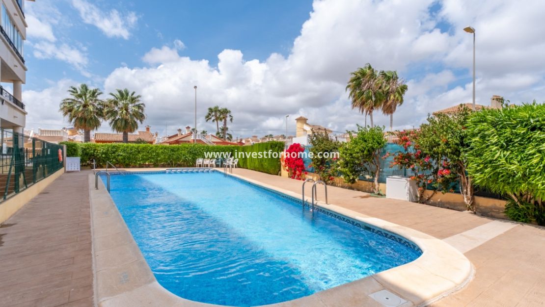 Verkoop - Appartement - Orihuela Costa - Costa Blanca