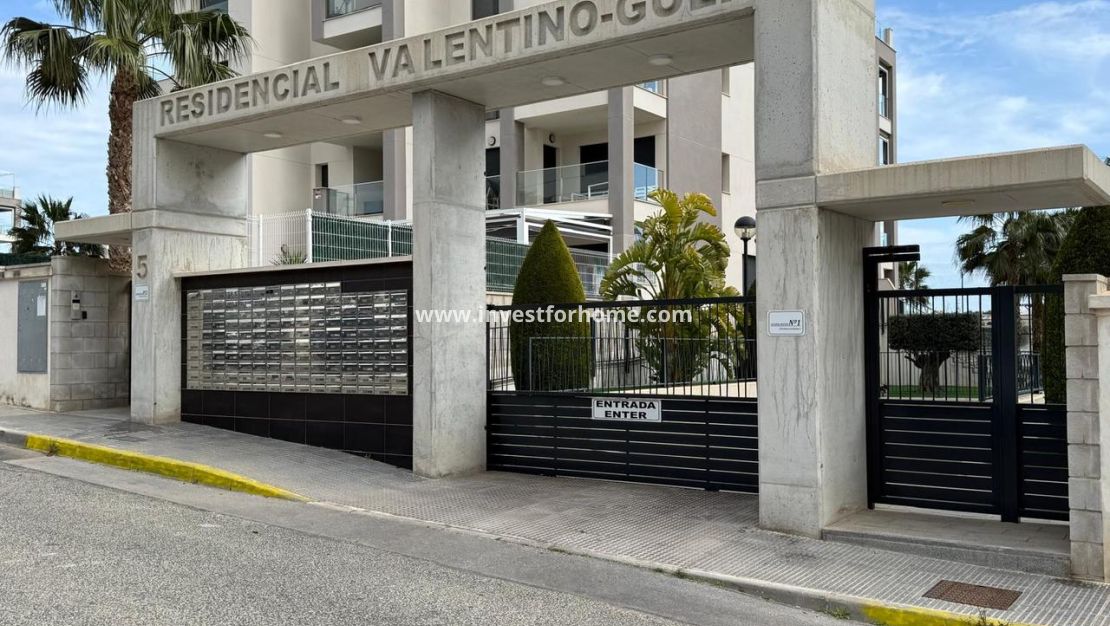 Verkoop - Appartement - Orihuela Costa - Costa Blanca