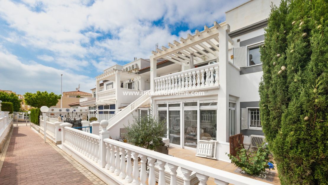 Verkoop - Appartement - Orihuela Costa - Costa Blanca