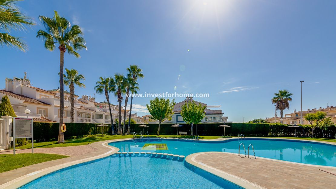 Verkoop - Appartement - Orihuela Costa - Costa Blanca