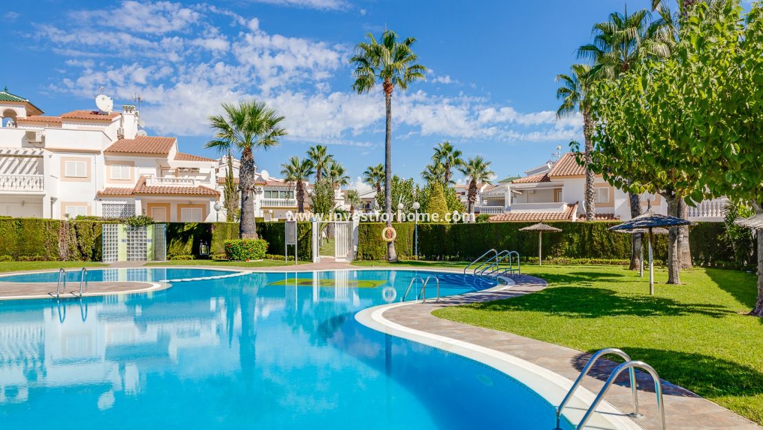 Verkoop - Appartement - Orihuela Costa - Costa Blanca