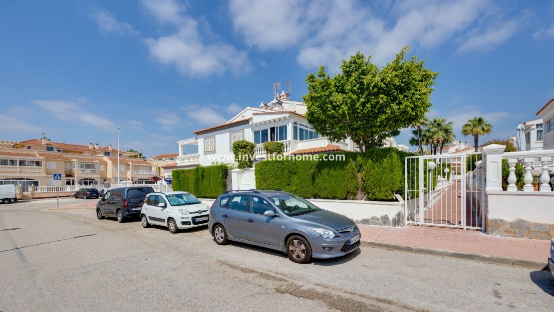 Verkoop - Appartement - Orihuela Costa - Costa Blanca