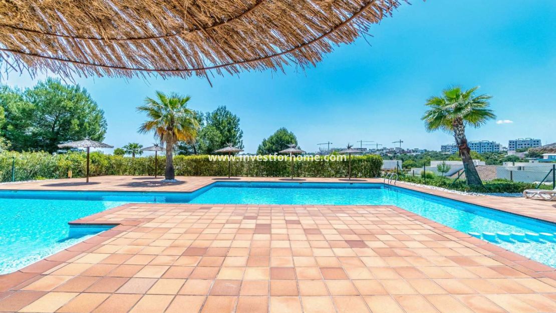 Verkoop - Appartement - Orihuela Costa - Inland