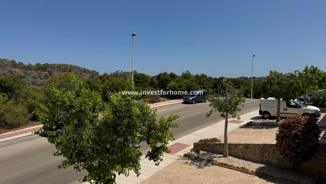 Verkoop - Appartement - Orihuela Costa - Inland