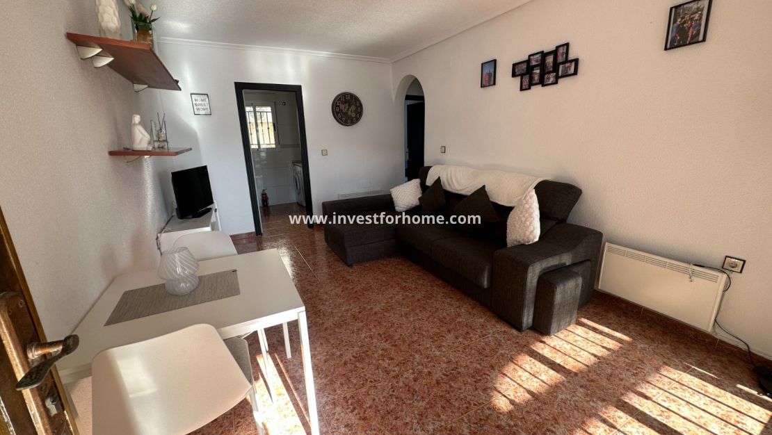Verkoop - Appartement - Orihuela Costa - Inland