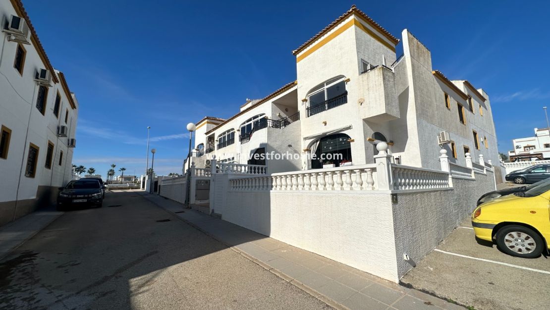 Verkoop - Appartement - Orihuela Costa - Inland