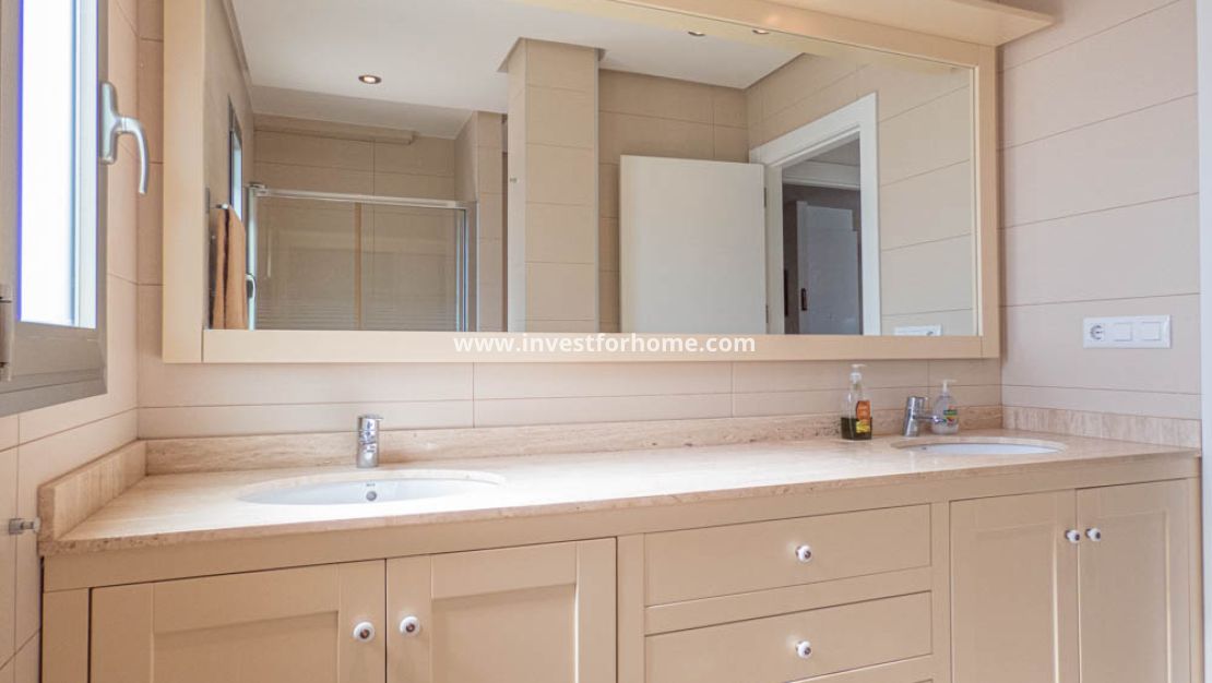 Verkoop - Appartement - Orihuela Costa - Inland