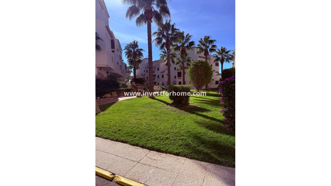 Verkoop - Appartement - Orihuela Costa - Inland