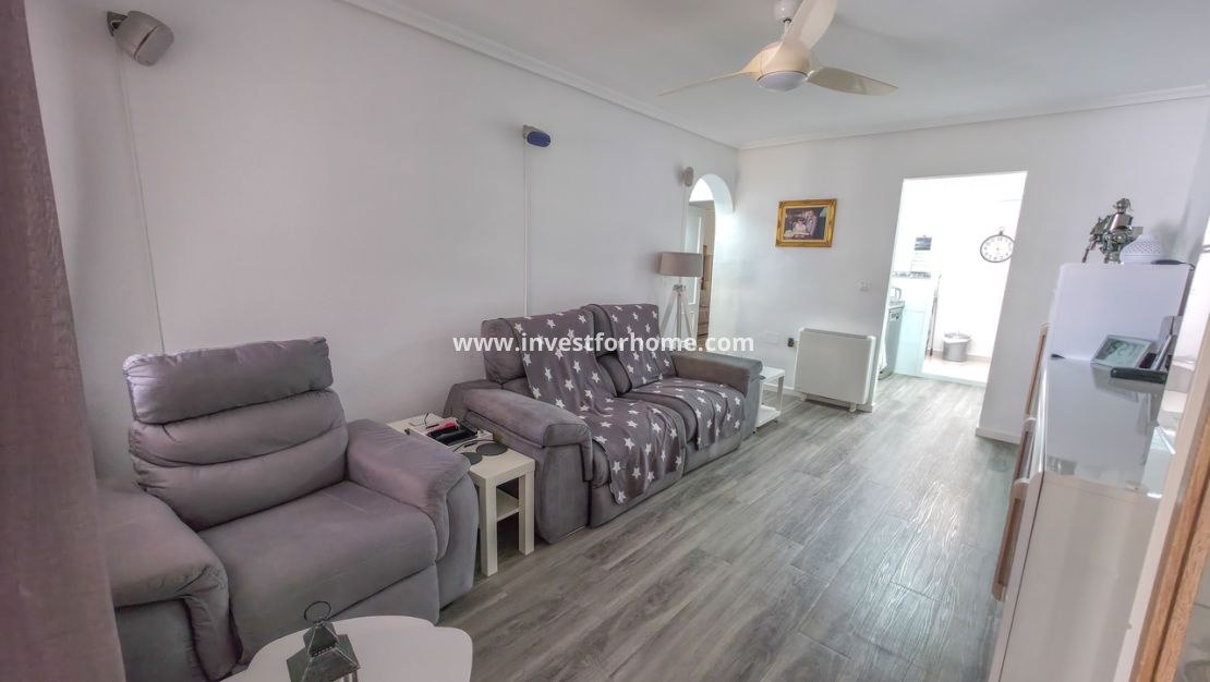 Verkoop - Appartement - Orihuela Costa - Inland