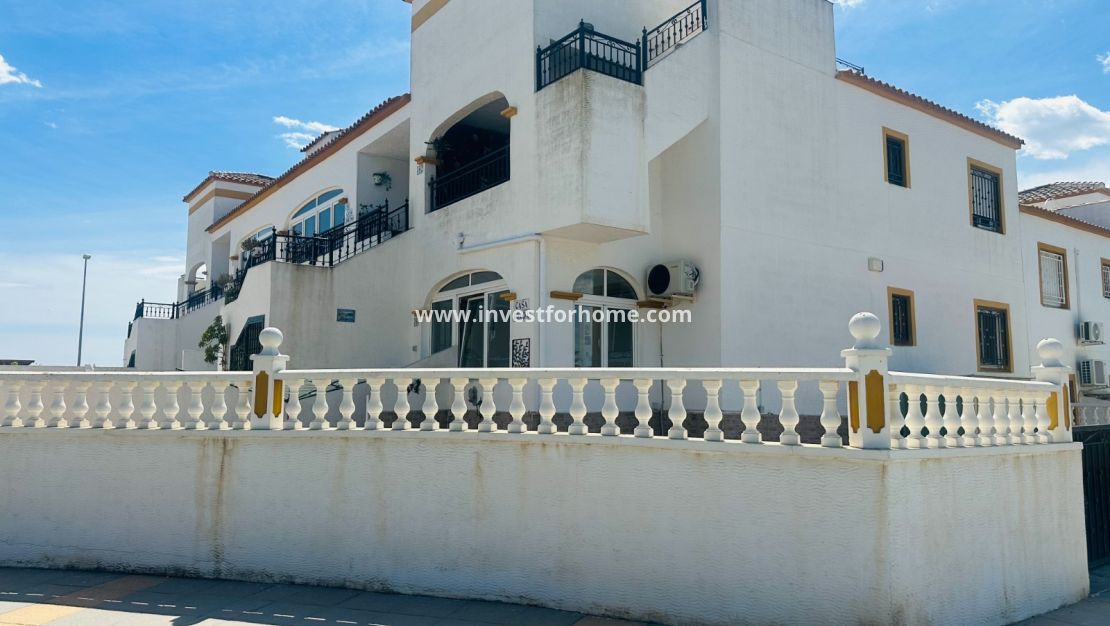 Verkoop - Appartement - Orihuela Costa - Inland