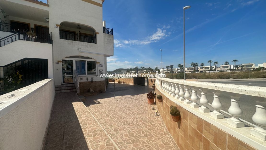 Verkoop - Appartement - Orihuela Costa - Inland