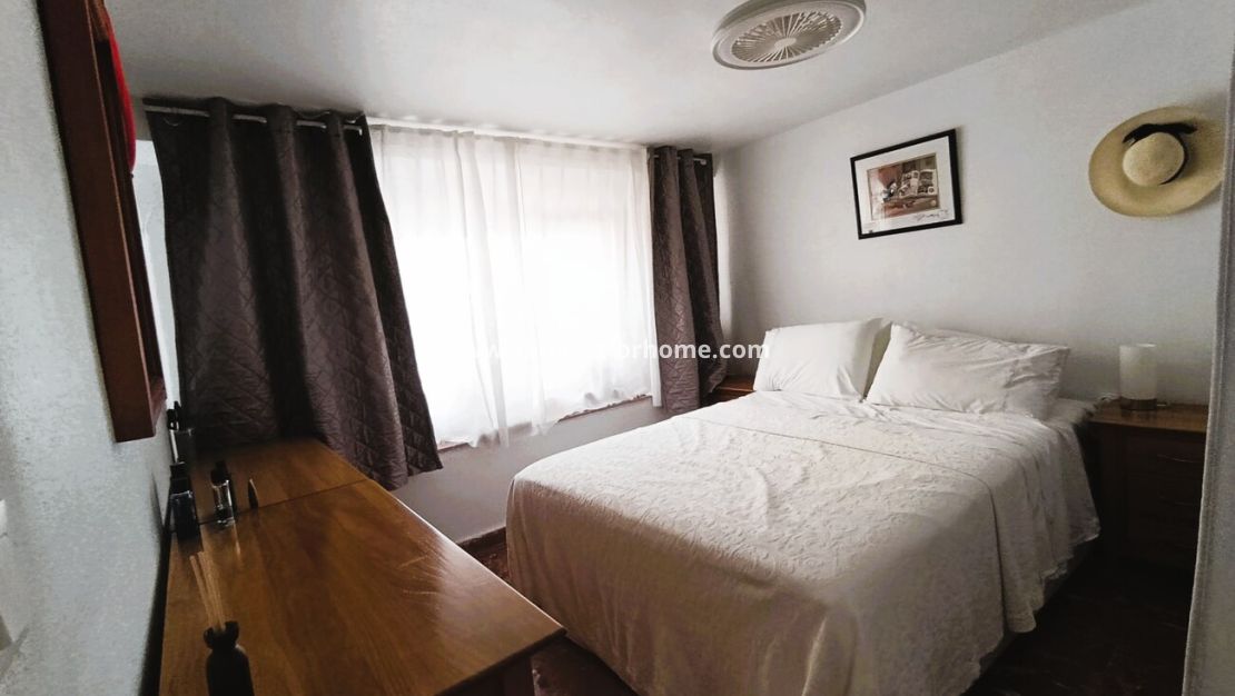 Verkoop - Appartement - Orihuela Costa - Inland