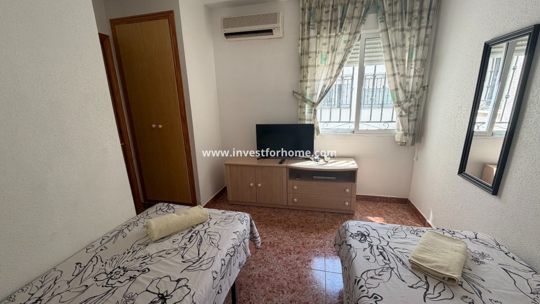Verkoop - Appartement - Orihuela Costa - Inland