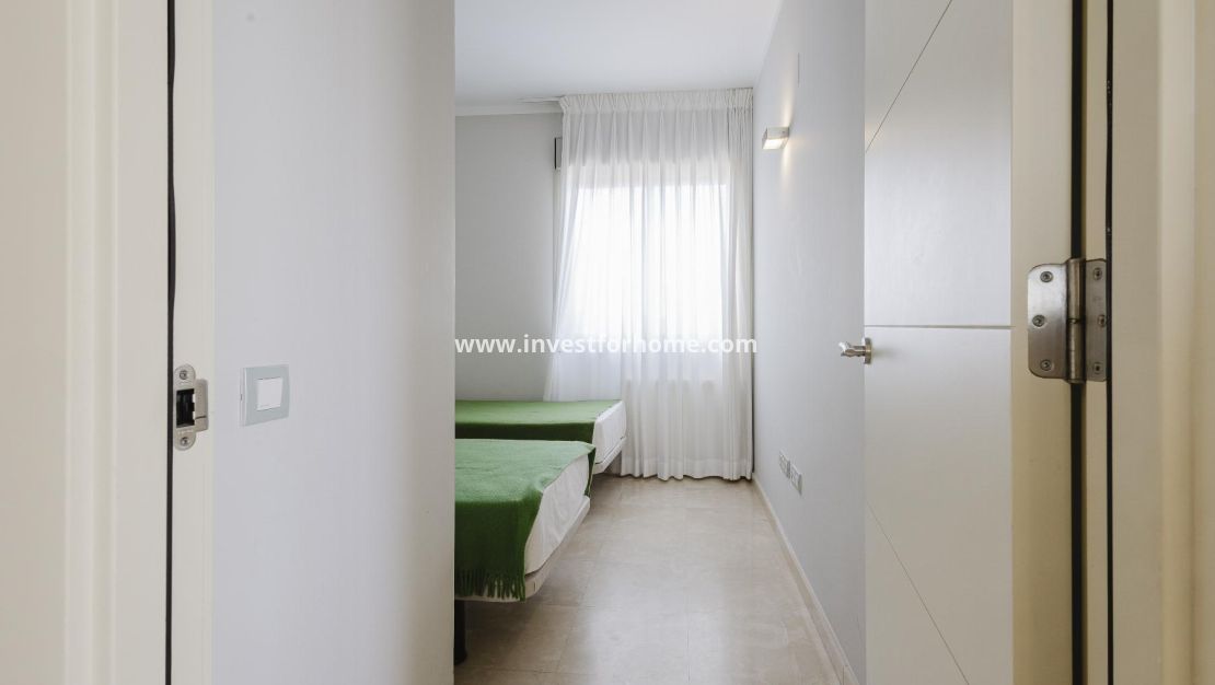 Verkoop - Appartement - Orihuela Costa - Las Colinas Golf