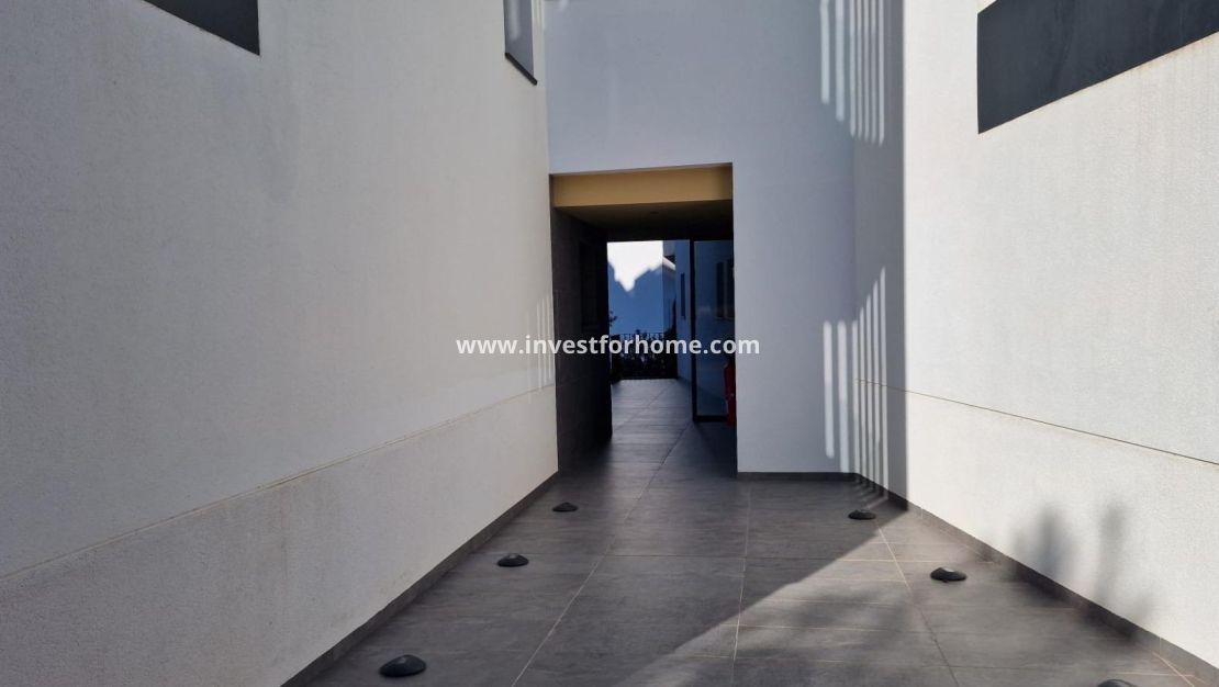 Verkoop - Appartement - Orihuela Costa - Las Colinas Golf